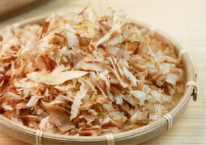 KATSUOBUSHI flakes